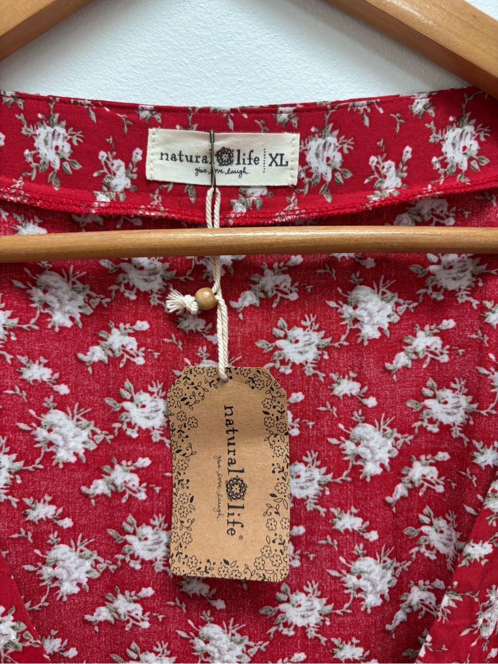 Natural Life The Sophia Wrap Maxi Dress in Red Floral XL - Picture 5 of 9